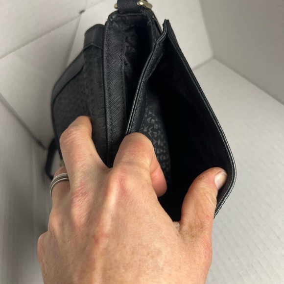 Kate Spade Elegant Black Crossbody Bag - Picture 10 of 10